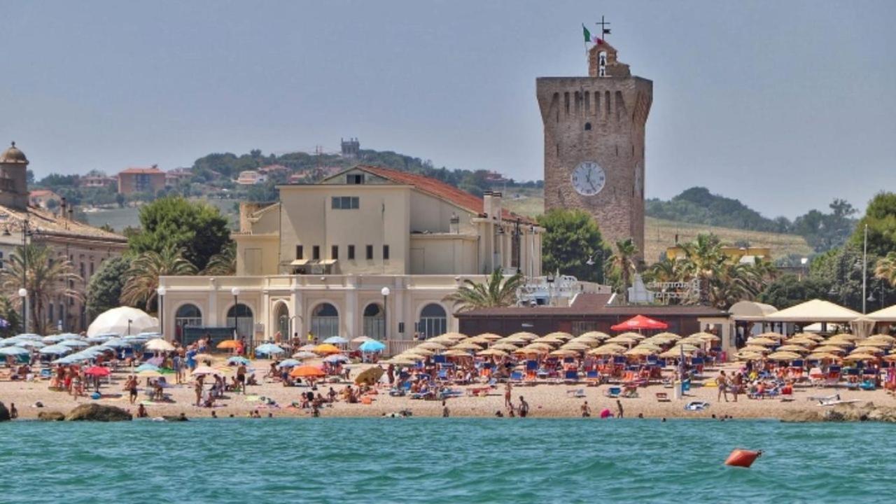 Nel Blu Dipinto Di Blu Daire Porto Recanati Dış mekan fotoğraf